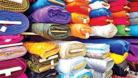 इचलकरंजी : कापडावरील वाढीव जीएसटी दरामुळे वस्त्रोद्योगात अस्वस्थता