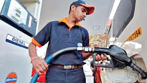 Petrol and Diesel prices : पेट्रोल, डिझेल पुन्हा महागले, चार दिवसांत ३.२० रुपयांची वाढ