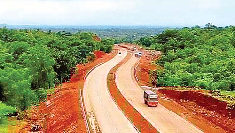 नितीन गडकरी : महामार्गाचे काम दीड वर्षात पूर्ण करणार