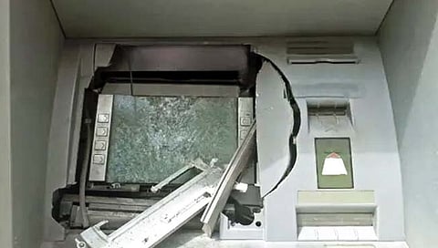 लोणंद : महाराष्ट्र बॅंकेचे ATM फोडण्याचा प्रयत्न