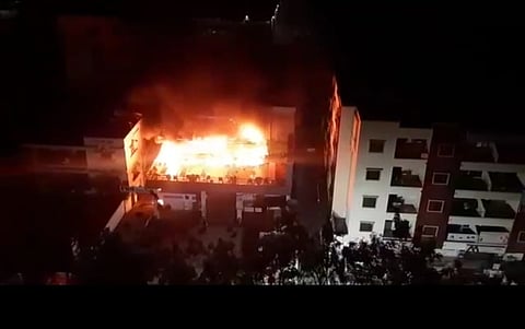 नांदेड गाव येथील हॉटेल आगीत भस्मसात