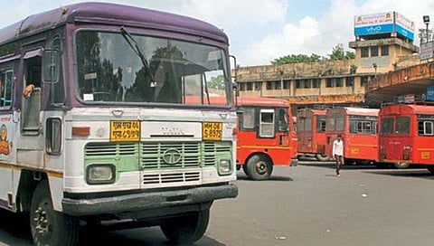 ST Strike Kolhapur : मध्यवर्ती बस स्थानक परिसरात एसटी कर्मचार्याचा आत्महत्येचा प्रयत्न