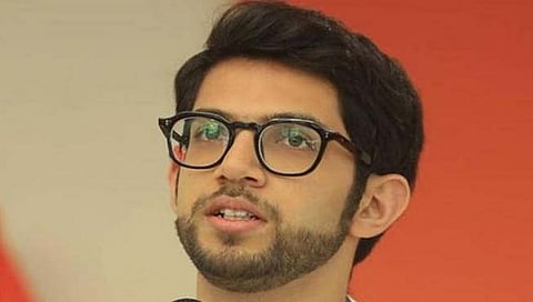 Aaditya Thackeray : मुंबईत गेल्या १९ दिवसांमध्ये दक्षिण आफ्रिकेतून आले १ हजार प्रवासी : आदित्य ठाकरे