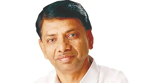 Gharkul scam : माजी मंत्री देवकरांच्या विरोधातील याचिका कोर्टाने फेटाळली