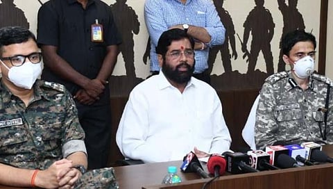 गडचिरोली पोलिसांना ५१ लाखांचे बक्षीस : पालकमंत्री एकनाथ शिंदे