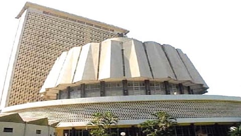 कोल्हापूर : सत्तारूढ आघाडीचे जि.प. सदस्य आजपासून सहलीवर