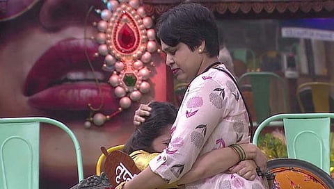 Trupti Desai : बिग बॉसच्या घरातून बाहेर, लवकरच राजकारणात येणार