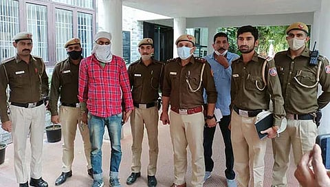 बायको अन् दोन गर्ल फ्रेंडचे नखरे पुरवण्यासाठी तो बनला मोबाईल चोर