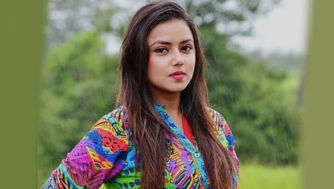 मोनालिसा बागल 'का रं देवा'मध्ये झळकणार