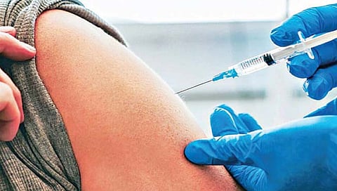 बूस्टर डोसच्या तुलनेत ओमायक्रॉन संक्रमित रुग्णांमध्ये प्रतिकारशक्ती अधिक, अभ्यासातून खुलासा