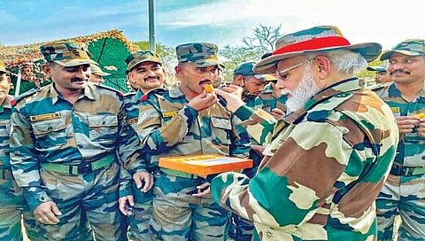 सर्जिकल स्ट्राईक अभिमानास्पद : पंतप्रधान नरेंद्र मोदी