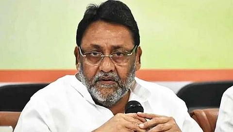 नबाव मलिक यांच्या अटकेच्या निषेधार्थ मंत्र्यांचे आंदोलन