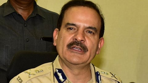 परमबीरसिंग खंडणीप्रकरणी हॉटेल व्यावसायिकाला अटक