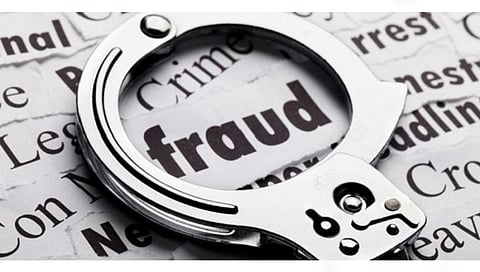 पुणे : पोलिस असल्याचे सांगून फसवणूक