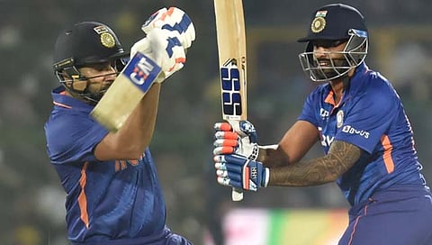 IND vs NZ : रो-हिटला सूर्याची लाभली झळाळी; मालिकेची विजयी सुरुवात