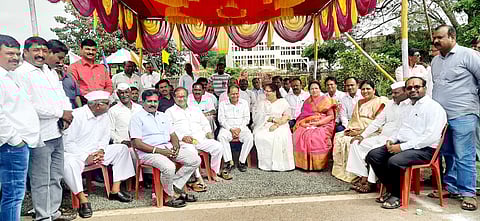 SANGALI DCC bank : सांगली जिल्हा मध्यवर्ती बँकेसाठी चुरशीने मतदान