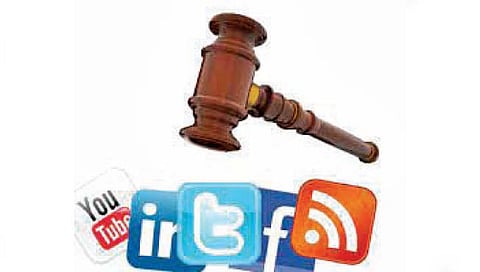 पुणे : अमृता फडणवीस यांना उद्देशून आक्षेपार्ह कमेंट करणाऱ्यास अटक