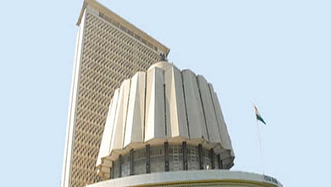 सेनाविरुद्ध बंडखोर सामना आज ; विशेष अधिवेशनात आज अध्यक्ष निवड