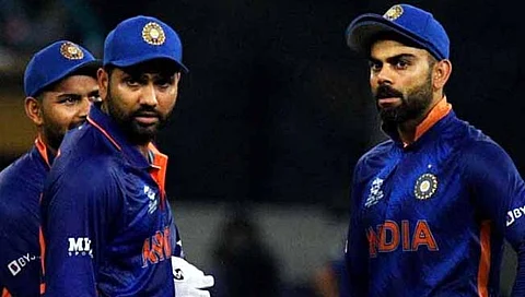 Rohit vs Virat : हिटमॅन रोहित विराटचे मोठे रेकॉर्ड तोडण्यासाठी सज्ज!