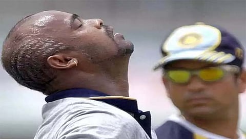 माजी भारतीय क्रिकेटपटू विनोद कांबळीची ऑनलाईन फसवणूक