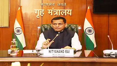 संसद : ‘राष्ट्र विरोधी’ कोण, कायद्यांमध्ये नाही व्याख्या; संसदेत स्पष्टीकरण