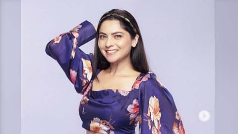 Sonalee Kulkarni photo : बाई मी लाडाची कैरी पाडाची…