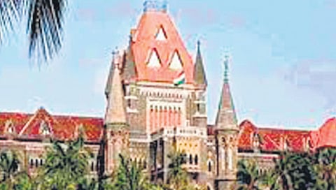 लस नाही तर रेल्वेप्रवास नाही; सरकार ठाम