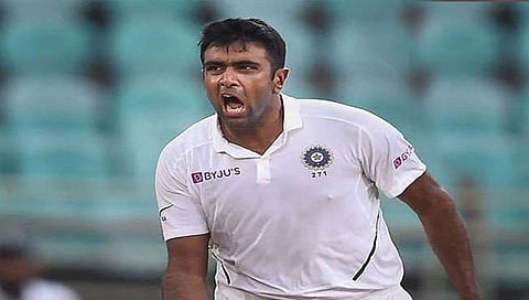 R Ashwin Record : आर. अश्विन इतिहास रचणार, 700 विकेट्सच्या उंबरठ्यावर