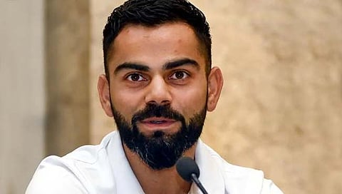 विराट कोहली म्हणाला, माझे चुकतेय; पण धोनीच्या सल्ल्यानुसार मार्ग काढू