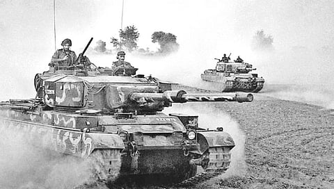 बांगला देश मुक्ती युद्ध सुवर्ण दिन : तिन्ही दलांच्या समन्वयाने आपण जिंकलो