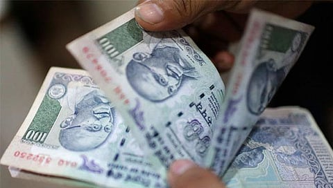 नाशिक : भावाने केला बहिणीचा विश्वासघात; बँकेतील १० लाख रूपये परस्पर काढून फसवले