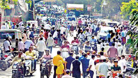 कोल्हापूर : गव्हर्न्मेंट सर्व्हंट्स बँकेसाठी चुरशीने 44 टक्के मतदान