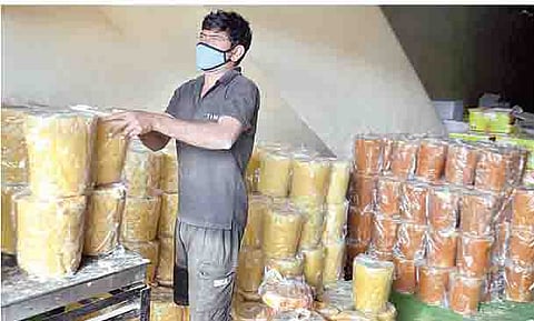 पुणे बाजारात चिक्की गुळाचा गोडवा; भावही दहा ते पंधरा टक्क्यांनी वाढले