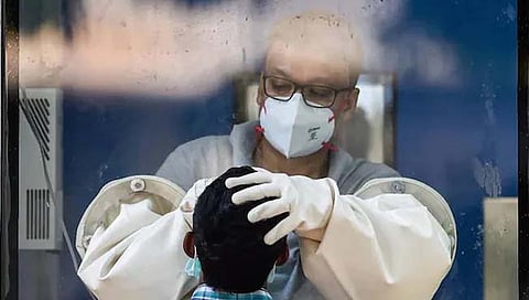 COVID19 : दिलासादायक! देशात तब्बल ५५२ दिवसांनी सक्रिय कोरोना रुग्णसंख्येत निच्चांकी घट