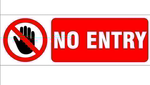 Omicron variant scare : …तर दिल्लीकरांना मेट्रो, सार्वजनिक ठिकाणांवर प्रवेश नाही, दिल्ली सरकारचा ‘डीडीएमए’ला प्रस्ताव