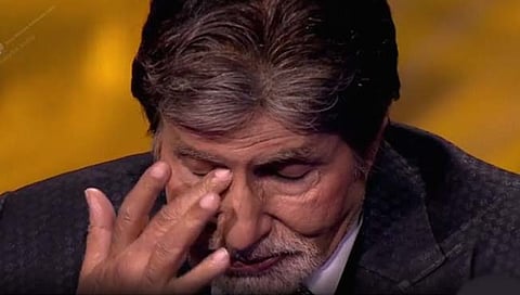 amitabh bachchan : अमिताभ बच्चन यांच्यावर ‘यामुळे’ केबीसी होस्ट करायची वेळ आली, भावूक हाेत म्हणाले…