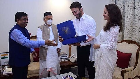 ankita lokhande vicky jain with bhagat singh koshyari