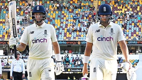 ENG vs AUS Ashes 2021 www.pudhari.com