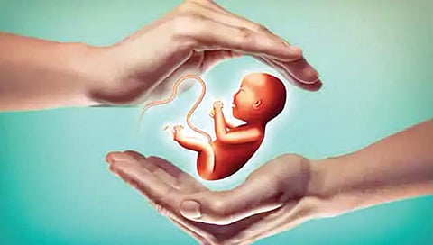 पहिल्या ‘थ्री पॅरेंटस् डिझायनर बेबी’चा जन्म! अपत्यप्राप्तीसाठी ‘आयव्हीएफ’नंतरचे सर्वात मोठे पाऊल