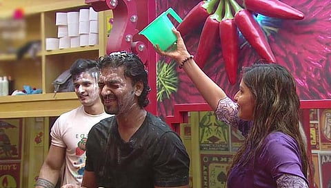 bigg boss मराठी 3 : सोनालीची आई आली अन् स्पर्धक झाले भावूक
