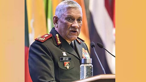 Mi-17V5 या सर्वांत सुरक्षित हेलिकॉप्टरचा अपघात; बिपीन रावत यांच्यासह ‘हे’ ९ जण हेलिकॉप्टरमध्ये होते