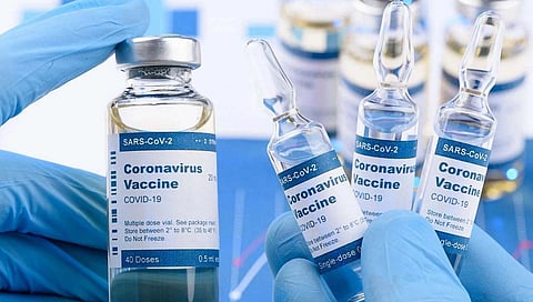 covovax : सिरम व नोवोवॅक्सच्या ‘कोवोवॅक्स’ लसीच्या आपात्कालीन वापरासाठी मान्यता