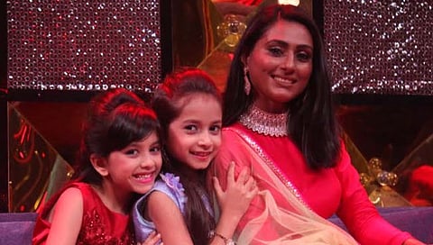 rang majha vegala artist