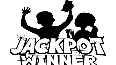 टाईमपास म्हणून काढलेल्या ‘त्या’ लॉटरीच्या तिकिटाने रातोरात बनला कोट्यधीश