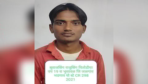 जळगाव येथे बोगस औषध देवून फसवणूक करणारा सुरजसिंग चितोडीया याला जेरबंद करण्यात पोलिसांना यश आले. एलसीबीने ही कारवाई केली.