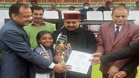 सांगली जिल्ह्याच्या सानिका चाफे हिला हिमाचल प्रदेशचा मानाचा ‘इला’ पुरस्कार