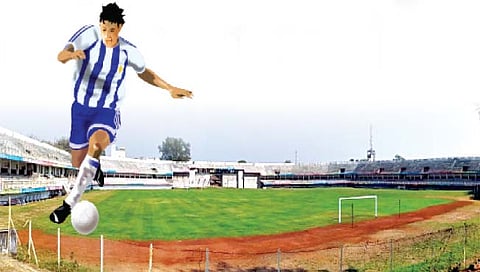 कोल्हापूर : फुटबॉल संघ, खेळाडूंवर कारवाई