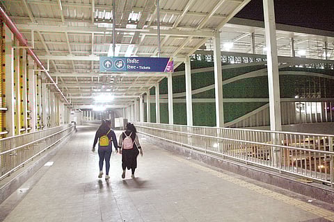 Sant Tukaram metro station bridge