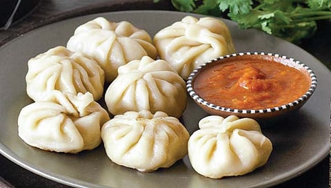 …आणि मोमोज रुळले भारतात!