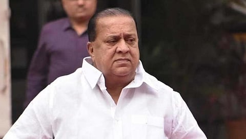 mushrif and kore : हसन मुश्रीफ म्हणतात विनय कोरेंनीच महापालिकेत नगरसेवकांना पैसे दिले मी नाही